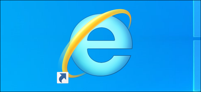 Internet Explorer shortcut on a Windows 10 desktop.